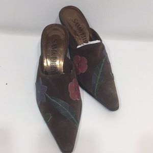 Sam & Libby suede embellished mules size: 7 1/2 ❤️
